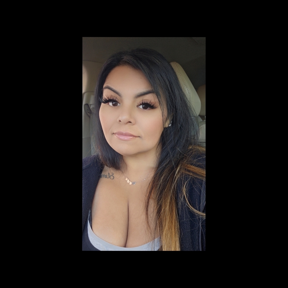 Meet your Posher, Elena